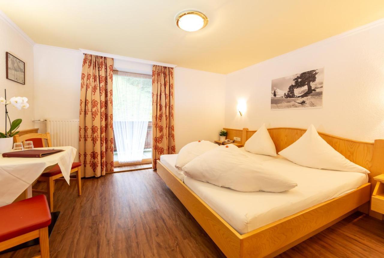 Hotel Garni Tyola Ischgl Eksteriør bilde